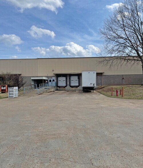 More Photos Of 1457 Industrial Park Rd, Sardis Distribution For Lease