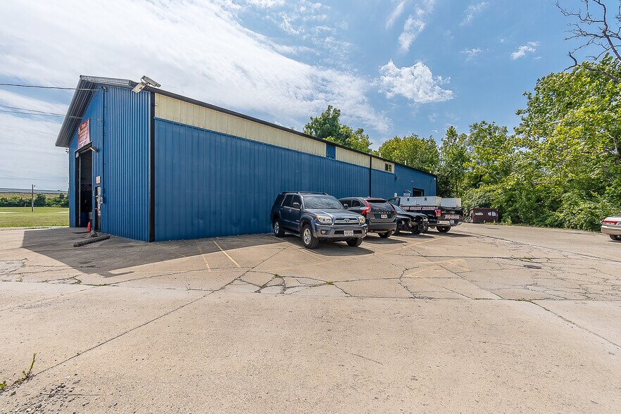 More Photos Of 3190 Profit Dr, Fairfield Warehouse For Lease