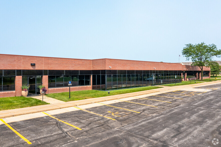 Primary Photo Of 7601 Office Plaza Dr N, West Des Moines Office For Lease