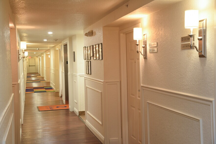 More Photos Of 7051 Seacrest Blvd, Lantana Rehabilitation Center For Sale