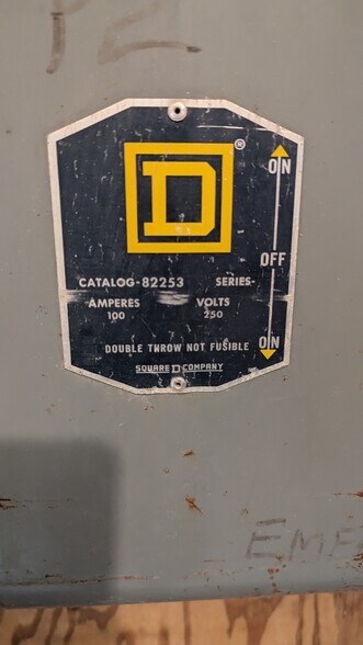 More Photos Of 62748 MN-7, Hutchinson Industrial For Sale