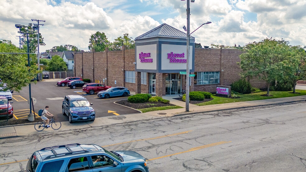 More Photos Of 16207 Detroit Ave, Lakewood Freestanding For Sale