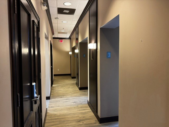 More Photos Of 508 W I 240 Service Rd, Oklahoma City Storefront For Lease
