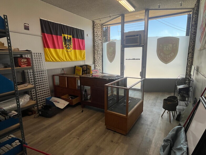 More Photos Of 8115 Foothill Blvd, Sunland Storefront Retail Office For Sale