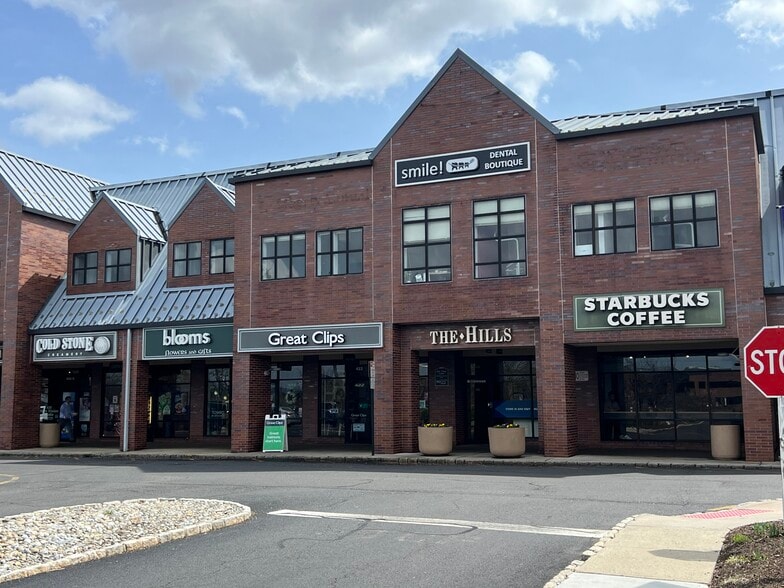 More Photos Of 400-470 US Highway 202/206 Dr, Bedminster Unknown For Lease