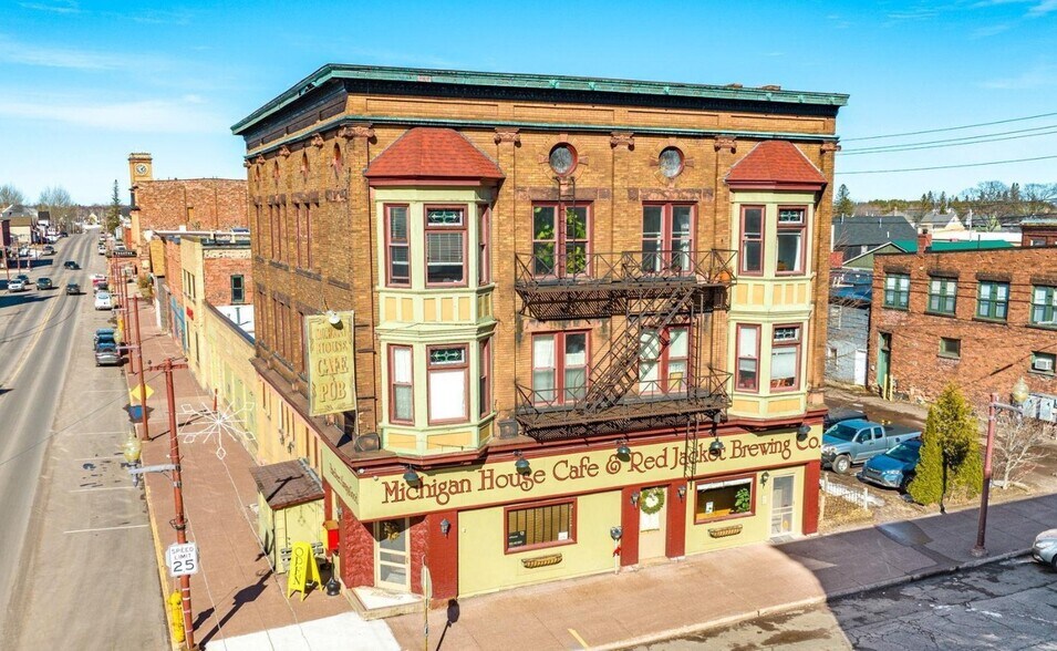 More Photos Of 300 6th St, Calumet Storefront Retail Residential For Sale