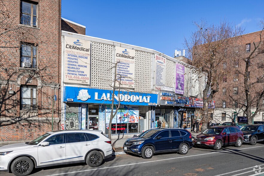 More Photos Of 1963-1967 Grand Concourse, Bronx Freestanding For Lease