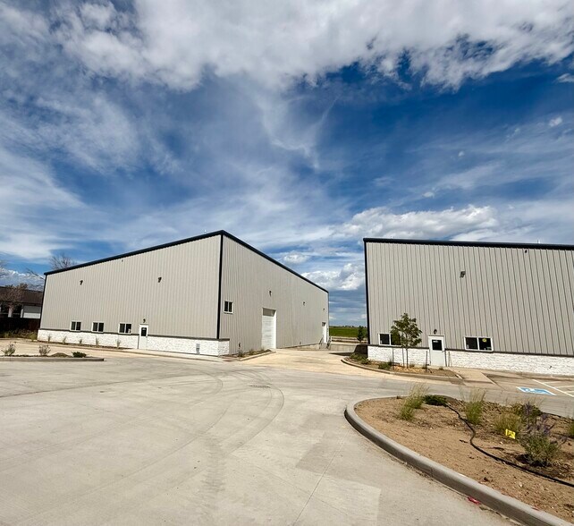 More Photos Of 1767 Vista View Dr, Longmont Warehouse For Sale