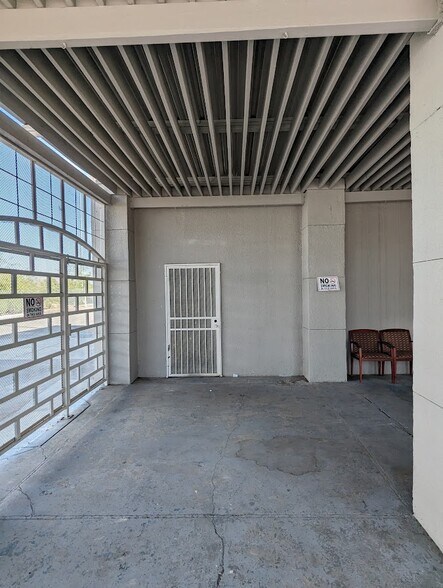 More Photos Of 4450 E Washington Ave, Las Vegas Medical For Lease