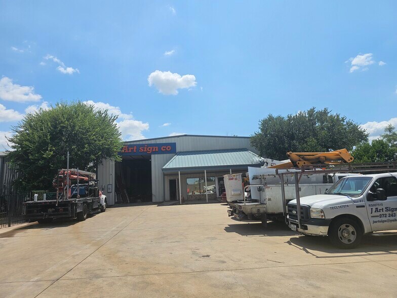 More Photos Of , Dallas Unknown For Sale