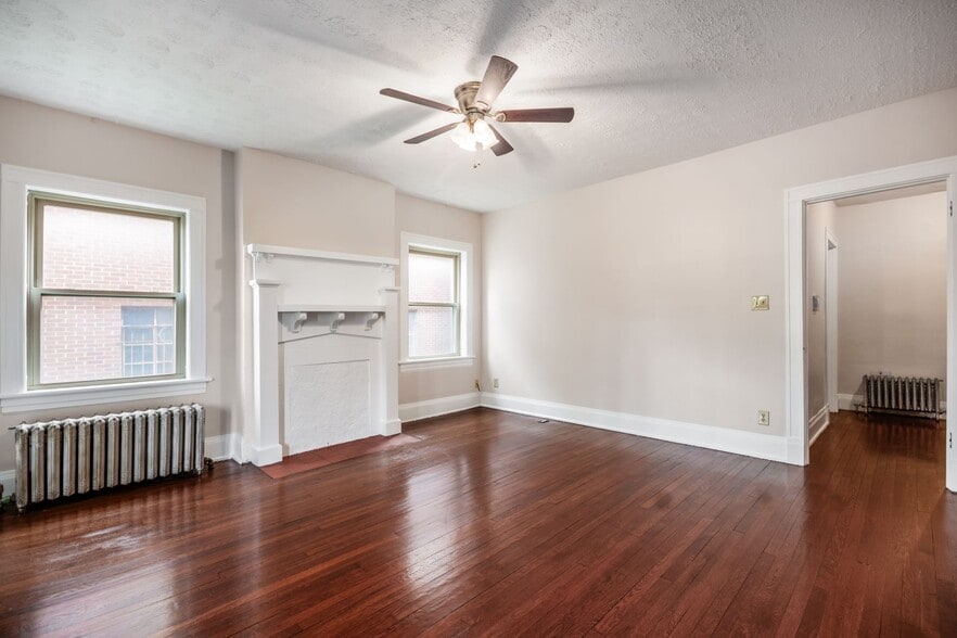More Photos Of 94 N 20th St, Columbus Apartments For Sale