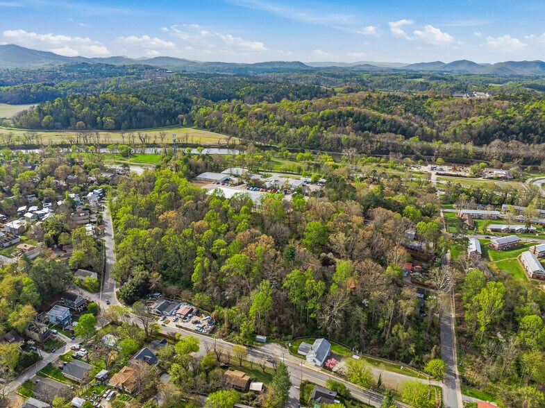 More Photos Of 99999 State St, Asheville Land For Sale