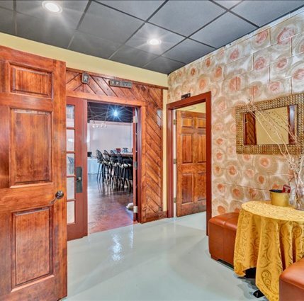 More Photos Of 106 Stoney Battery Rd, Troutville Restaurant For Sale