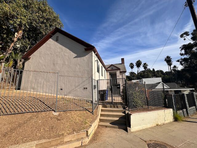 More Photos Of 2030 Glendale Blvd, Los Angeles Religious Facility For Sale