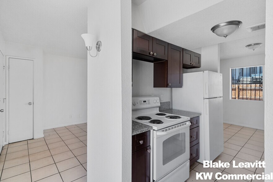 More Photos Of 3639 Kolendo Ct, Las Vegas Apartments For Sale