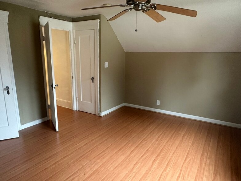 More Photos Of 150 W Stadium Dr, Stockton Apartments For Sale