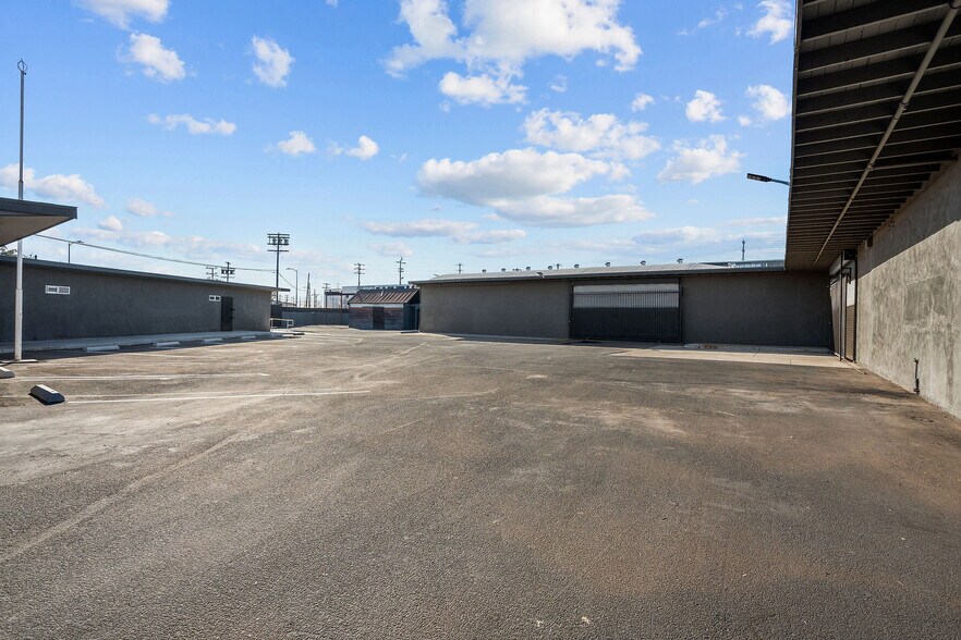Primary Photo Of 3170 E 11th St, Los Angeles Warehouse For Lease