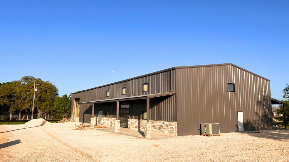 More Photos Of 383 FM 970, Florence Warehouse For Sale