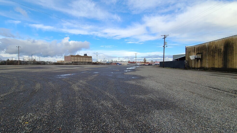 More Photos Of 1725 Silverton Rd NE, Salem Land For Lease