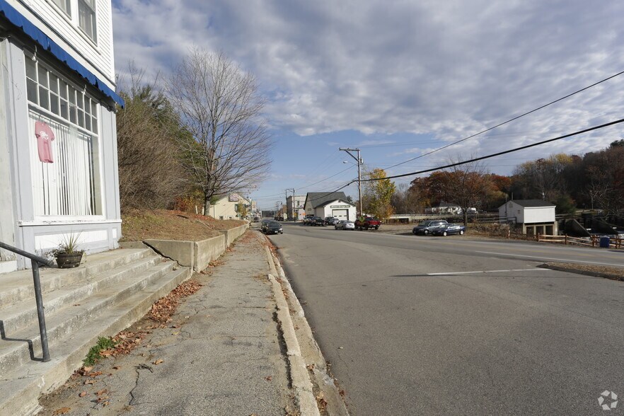 More Photos Of 6 Dawson St, Milton Storefront Retail Residential For Sale