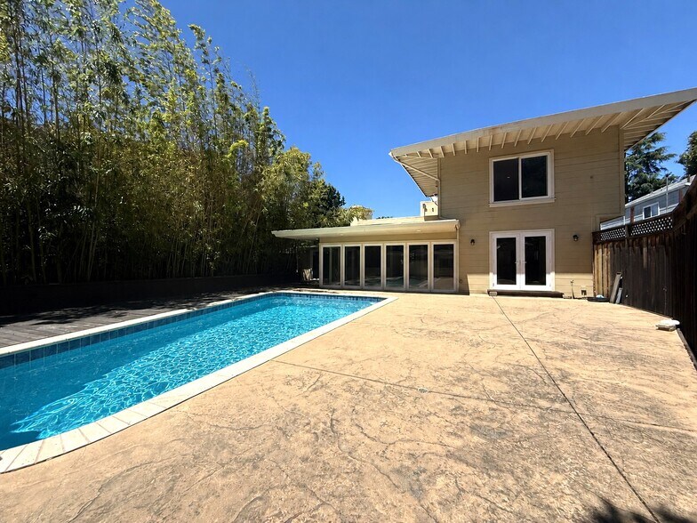 More Photos Of 1257 Magnolia St, San Carlos Land For Sale