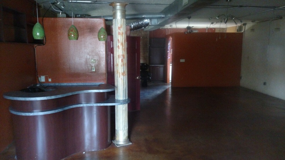 More Photos Of 6338 Presidential Ct, Fort Myers Office For Sale