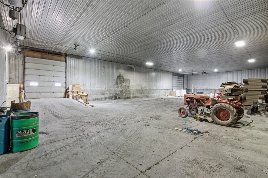 More Photos Of 24104 755th Ave, Albert Lea Warehouse For Sale