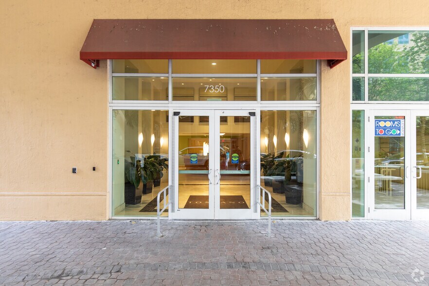 More Photos Of 9055 SW 73rd Ct, Miami Apartments For Sale