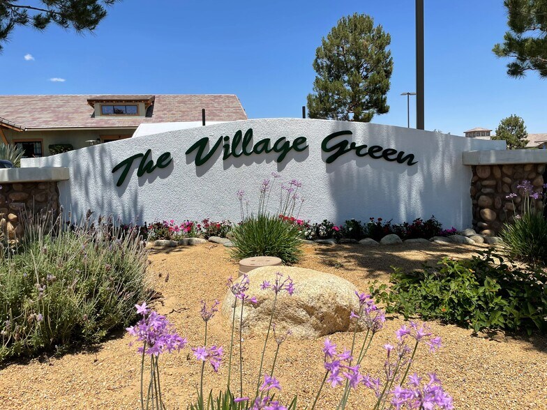 More Photos Of 853 Auto Center Dr, Palmdale Unknown For Lease