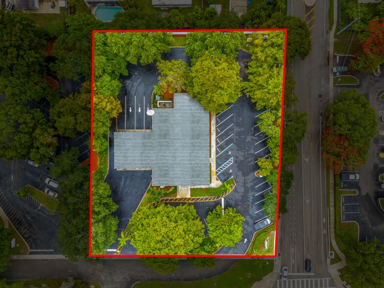 More Photos Of 8200 N University Dr, Tamarac Bank For Sale
