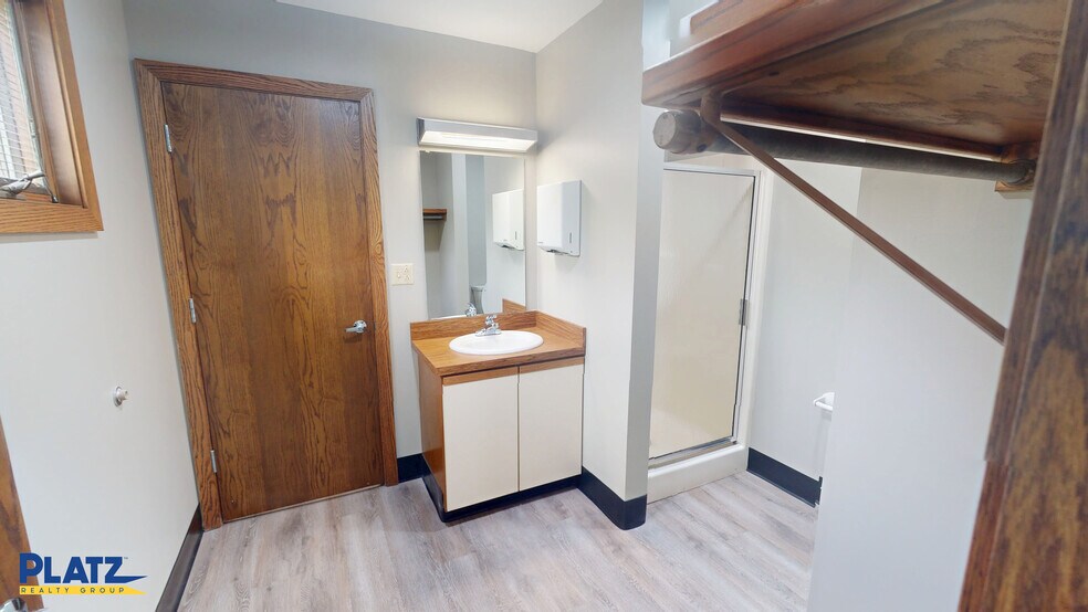 More Photos Of 321 Niles Cortland Rd NE, Warren Medical For Lease