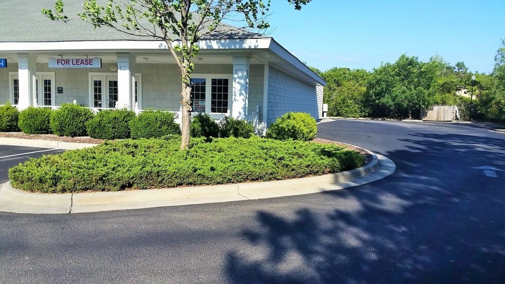 More Photos Of 1328 N Lake Park Blvd, Carolina Beach Medical For Lease