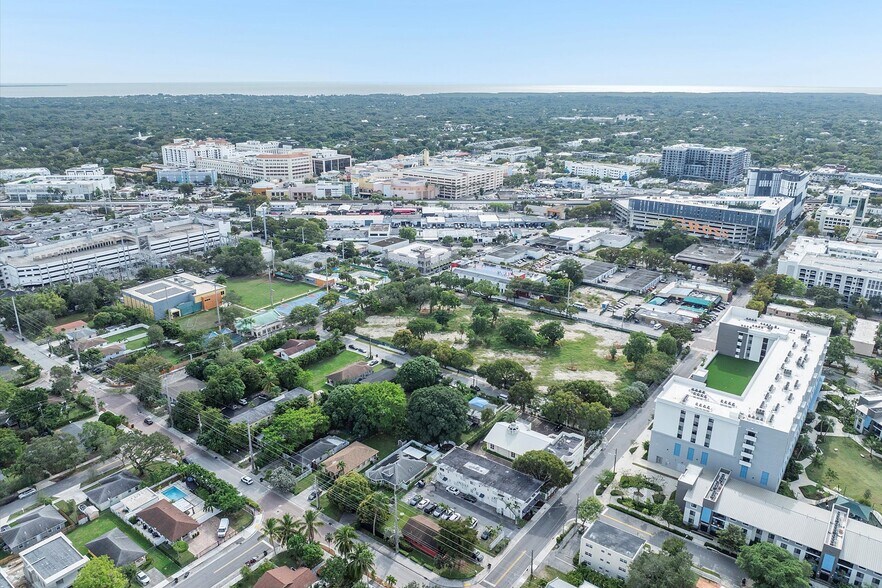 More Photos Of 6647 SW 59th Pl, Miami Apartments For Sale