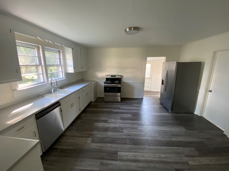 More Photos Of , Spartanburg Unknown For Sale