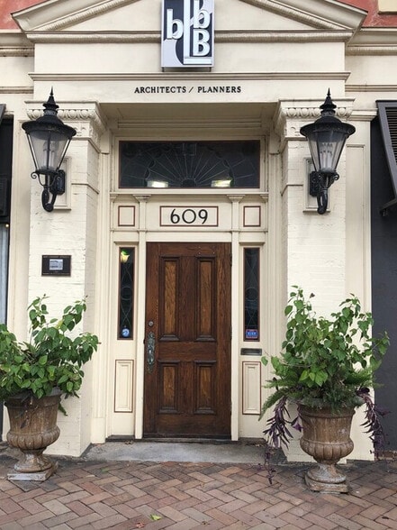Primary Photo Of 609 Cherry St, Macon-Bibb Office For Lease