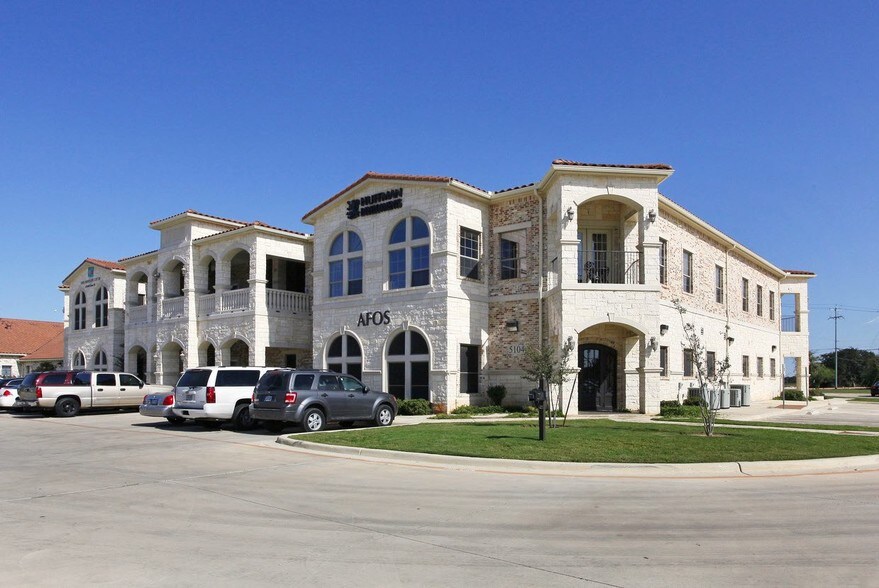 More Photos Of 1314 E Sonterra Blvd, San Antonio Medical For Sale