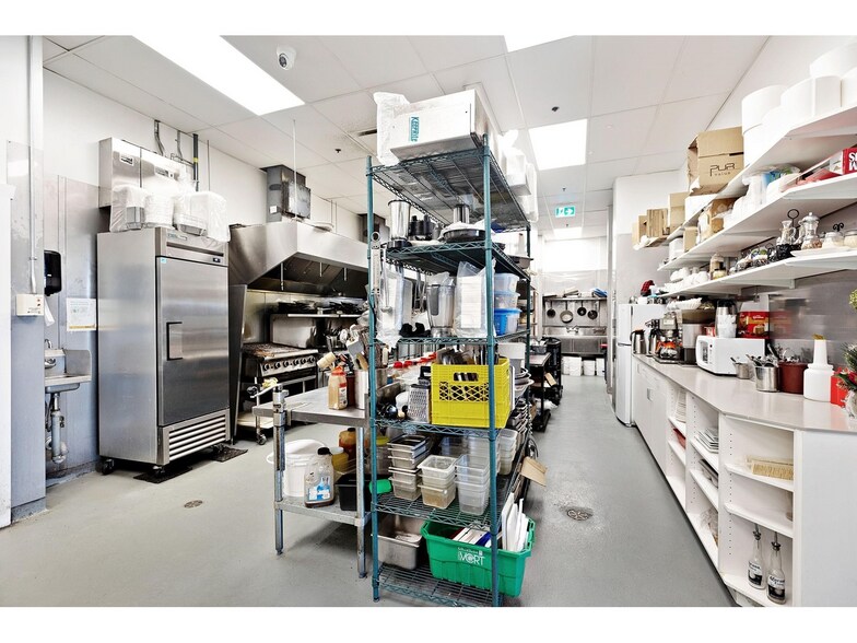 More Photos Of 5385 216 St, Langley Restaurant For Sale