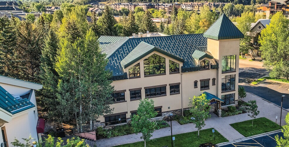 More Photos Of 15 E Benchmark Rd, Avon Bank For Sale