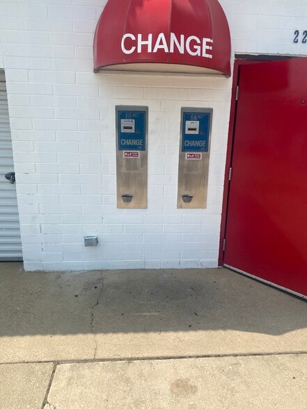 More Photos Of 2217 Plainfield Rd, Crest Hill Carwash For Sale