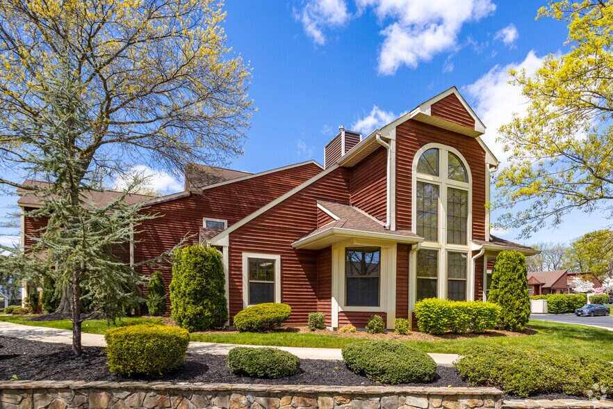 More Photos Of 110 Marter Ave, Moorestown Unknown For Lease