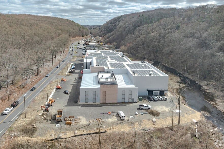 More Photos Of 241 Ethan Allen Hwy, Ridgefield Manufacturing For Lease