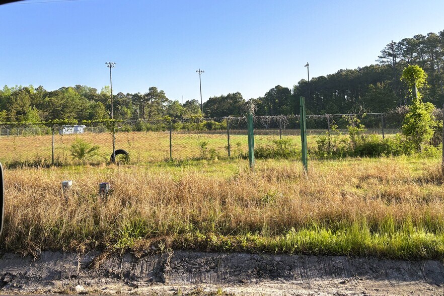 More Photos Of 657 Freedom Way, Midway Park Land For Sale