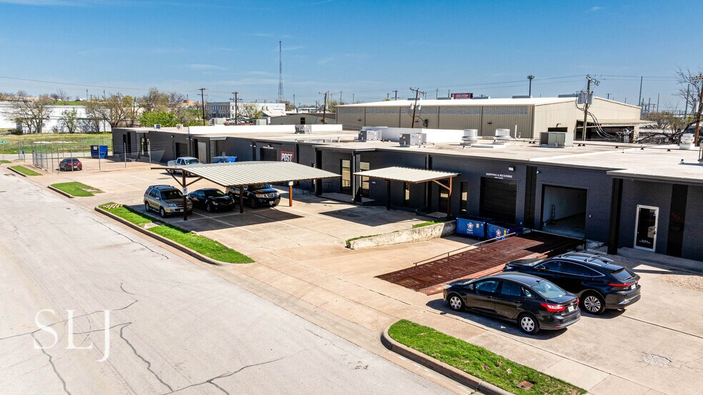 More Photos Of 3201-3221 May St, Fort Worth Warehouse For Sale