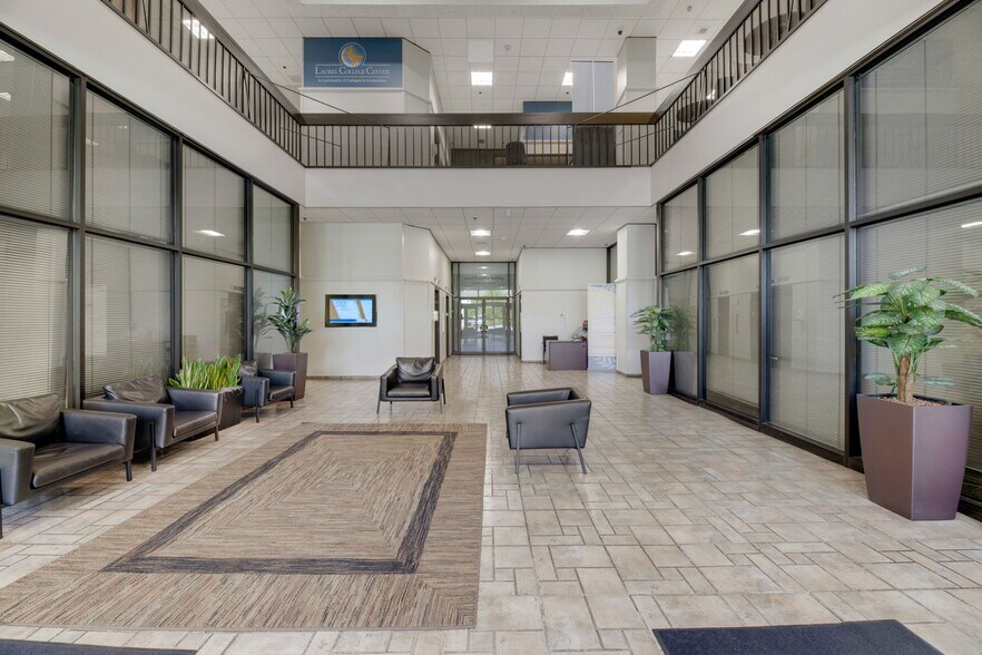 More Photos Of 312 Marshall Ave, Laurel Office For Lease