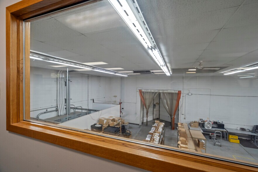 More Photos Of 4985 N 30th St, Colorado Springs Manufacturing For Sale