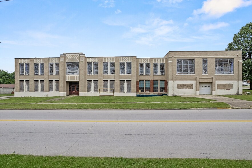 Primary Photo Of 300 W State St, Georgetown Apartments For Sale