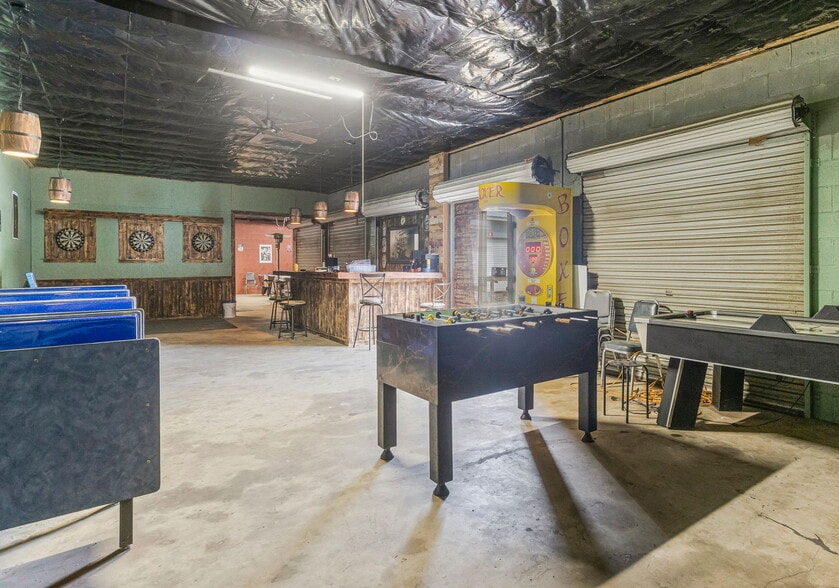 More Photos Of 6173 Stewart St, Milton General Retail For Sale