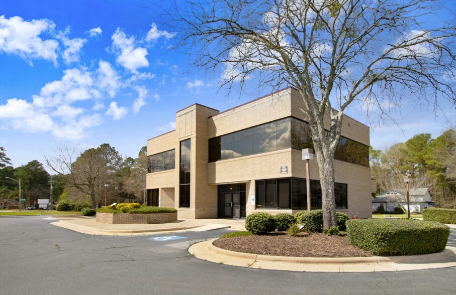 More Photos Of 200 Forest Hills Rd W, Wilson Bank For Sale