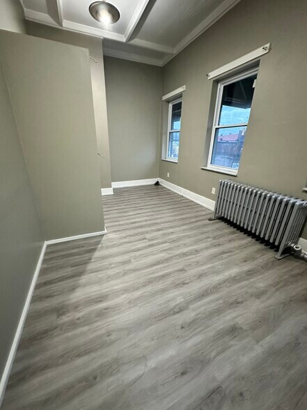 More Photos Of 25 W Chestnut St, Washington Apartments For Sale