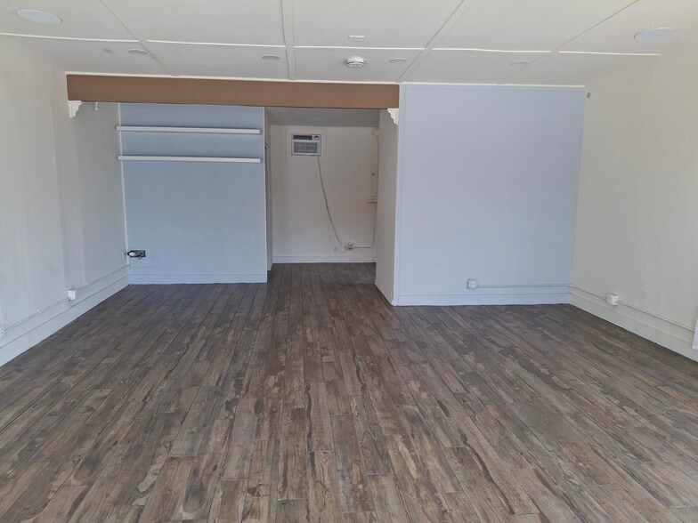 More Photos Of 1850 S Coast Hwy, Laguna Beach Storefront Retail Residential For Lease